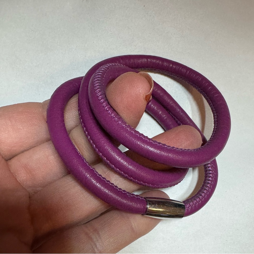 Brighton Woodstock Triple dark Pink leather bracelet
